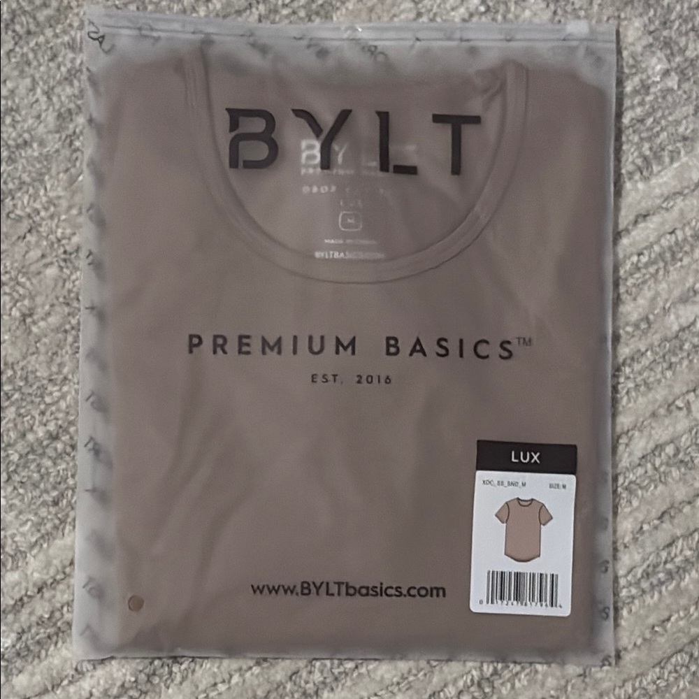 BYLT Premium Basics Tan Short Sleeve Tee, LUX, Size Medium, NWT, Close package